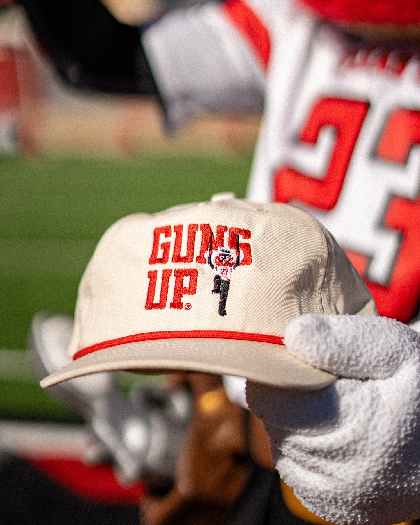 'Guns Up' Rope Hat